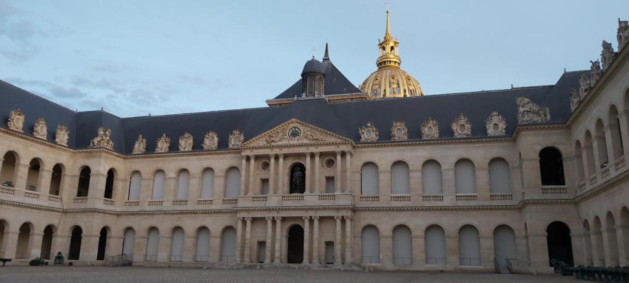 Metro - Sac A Dos - Dodo Chez Leontine 2 Ch Parking Wifi Fo Villa Bois-Colombes Buitenkant foto